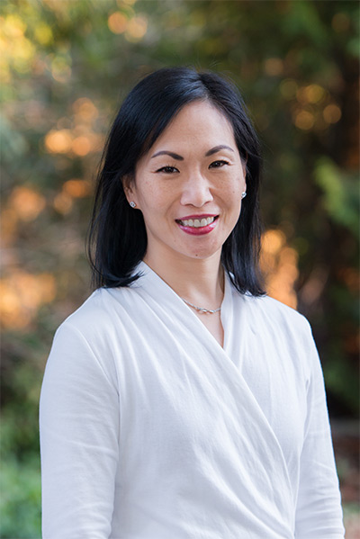 Dr. Valeria Kao